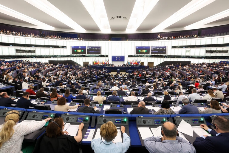Votació a l'Eurocambra, Estrasburg, durant la sessió plenària Votació a l'Eurocambra, Estrasburg, durant la sessió plenària