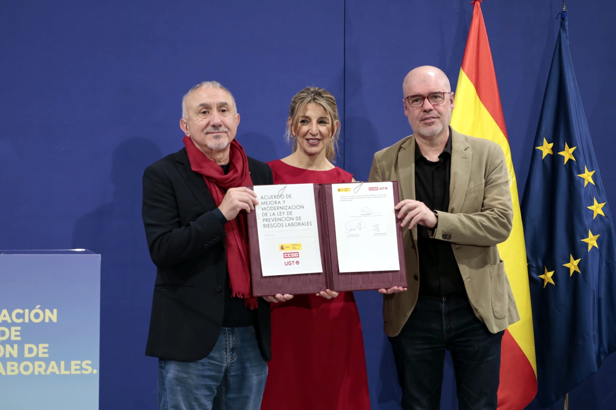 Pepe Álvarez (UGT), la ministra Yolanda Díaz i Unai Sordo (CCOO) en la signatura de l'acord per reformar la prevenció de riscos laborals, el febrer passat Pepe Álvarez (UGT), la ministra Yolanda Díaz i Unai Sordo (CCOO) en la signatura de l'acord per reformar la prevenció de riscos laborals, el febrer passat