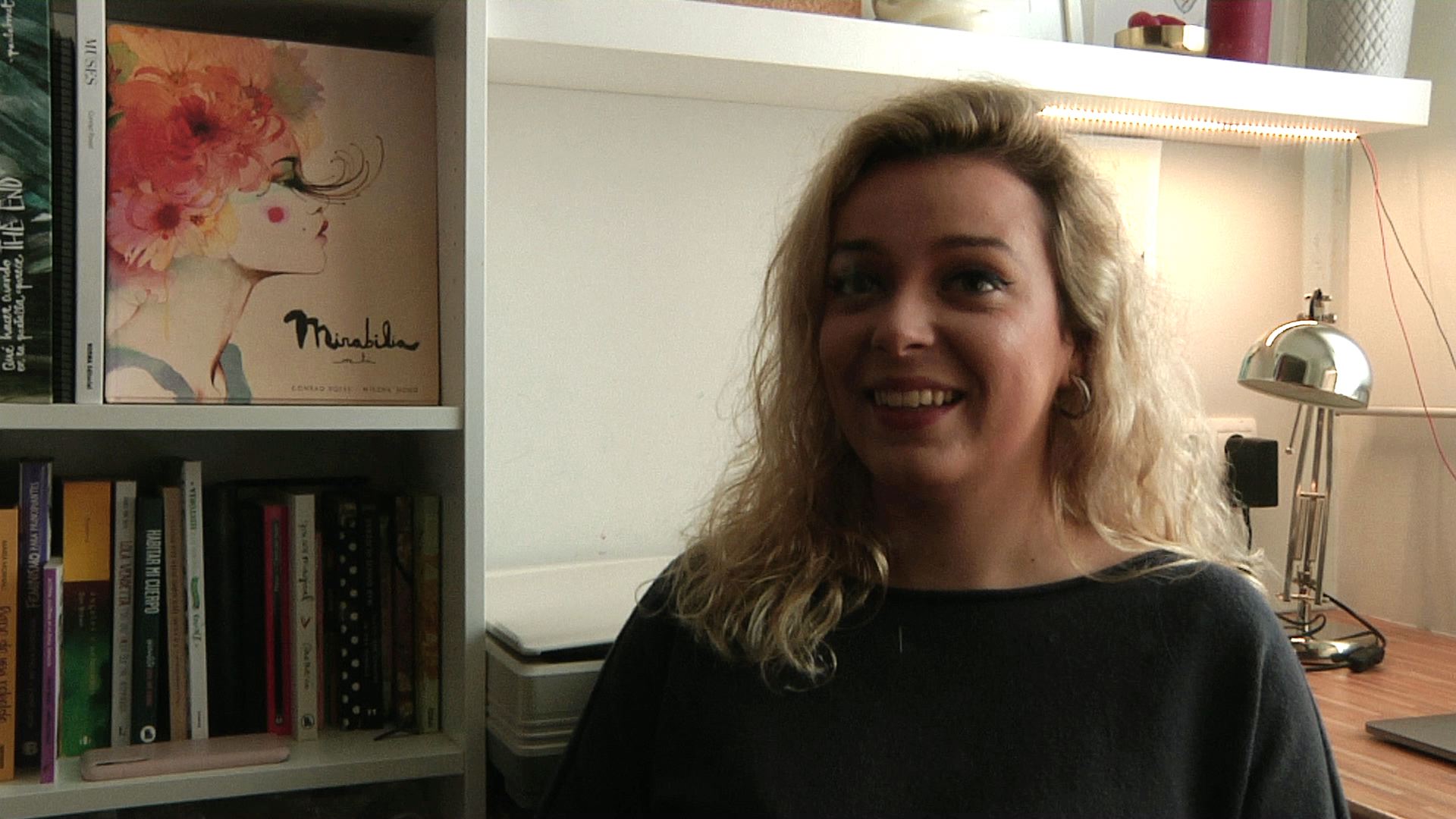 Entrevista a la il·lustradora feminista Ame Soler, més coneguda com a 'Tres voltes rebel'