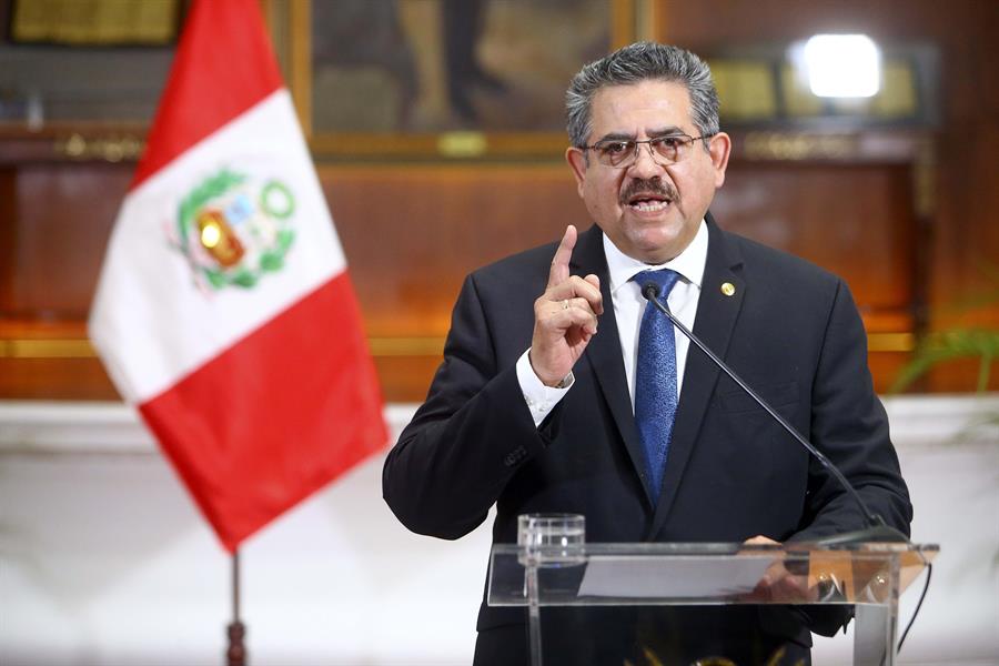 Manuel Merino anuncia la seva dimissió al Perú