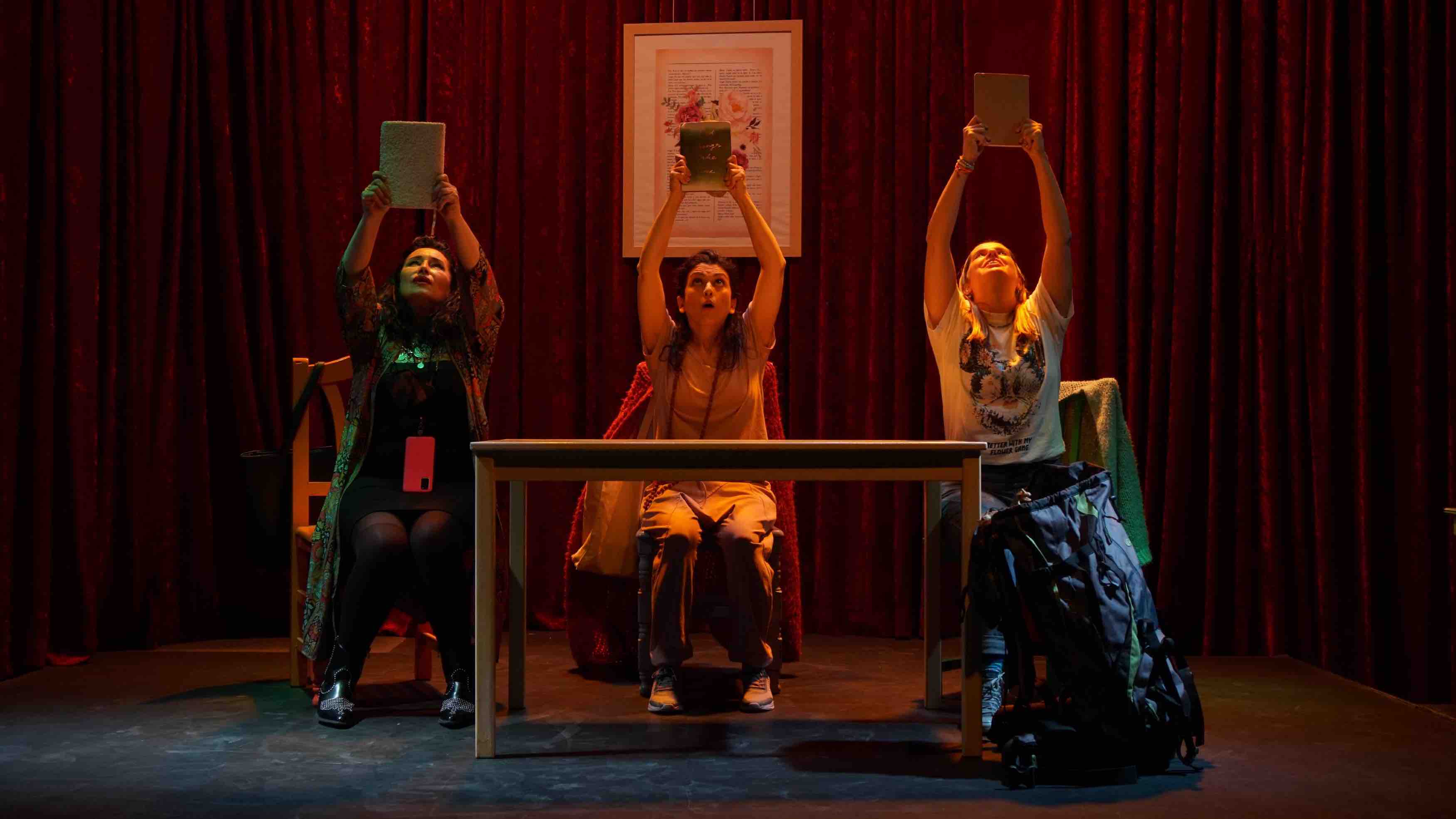 Las Bellacas, una comedia per riure i veure l'importancia de l'amistad