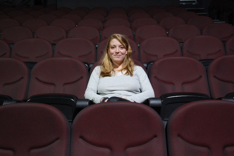 Àfrica Alonso al Teatre Condal, on hi interpreta ‘Una llum tímida’ Àfrica Alonso al Teatre Condal, on hi interpreta ‘Una llum tímida’