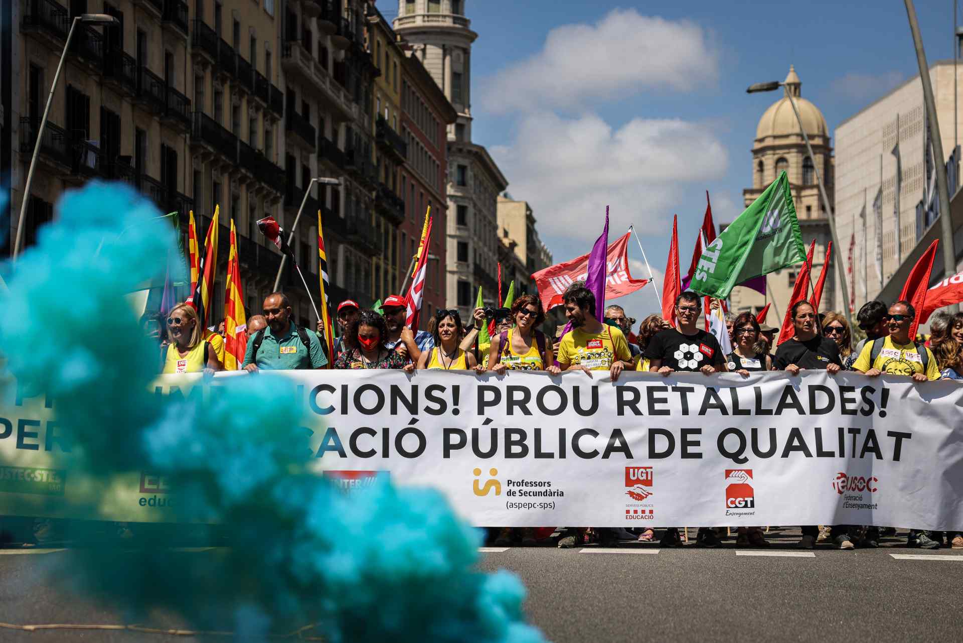 La capçalera de la manifestació de docents en una nova jornada de vaga La capçalera de la manifestació de docents en una nova jornada de vaga