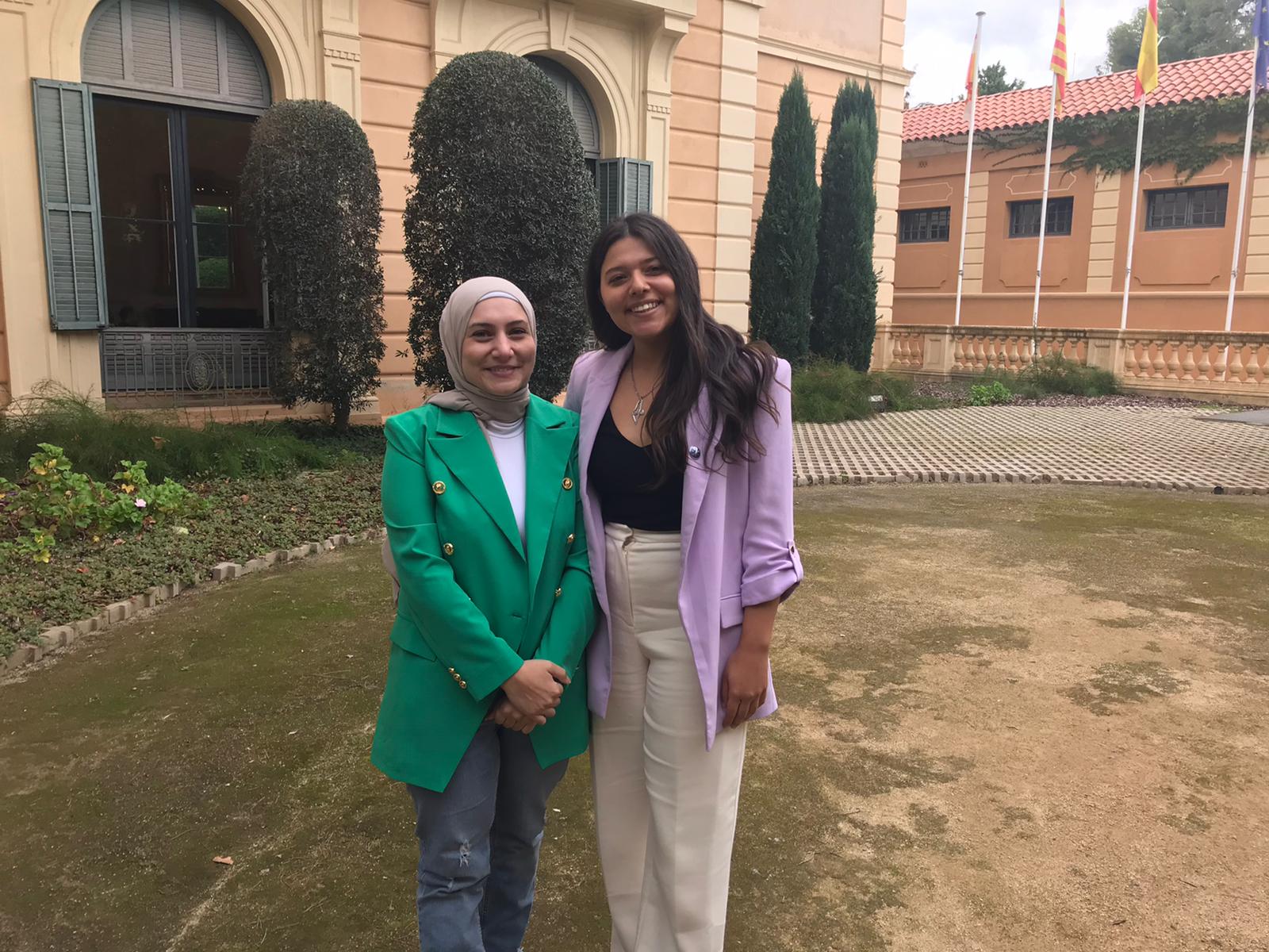 L’emprenedora egípcia Nour Mohammed i la influenciadora libanesa, al Palau de Pedralbes L’emprenedora egípcia Nour Mohammed i la influenciadora libanesa, al Palau de Pedralbes