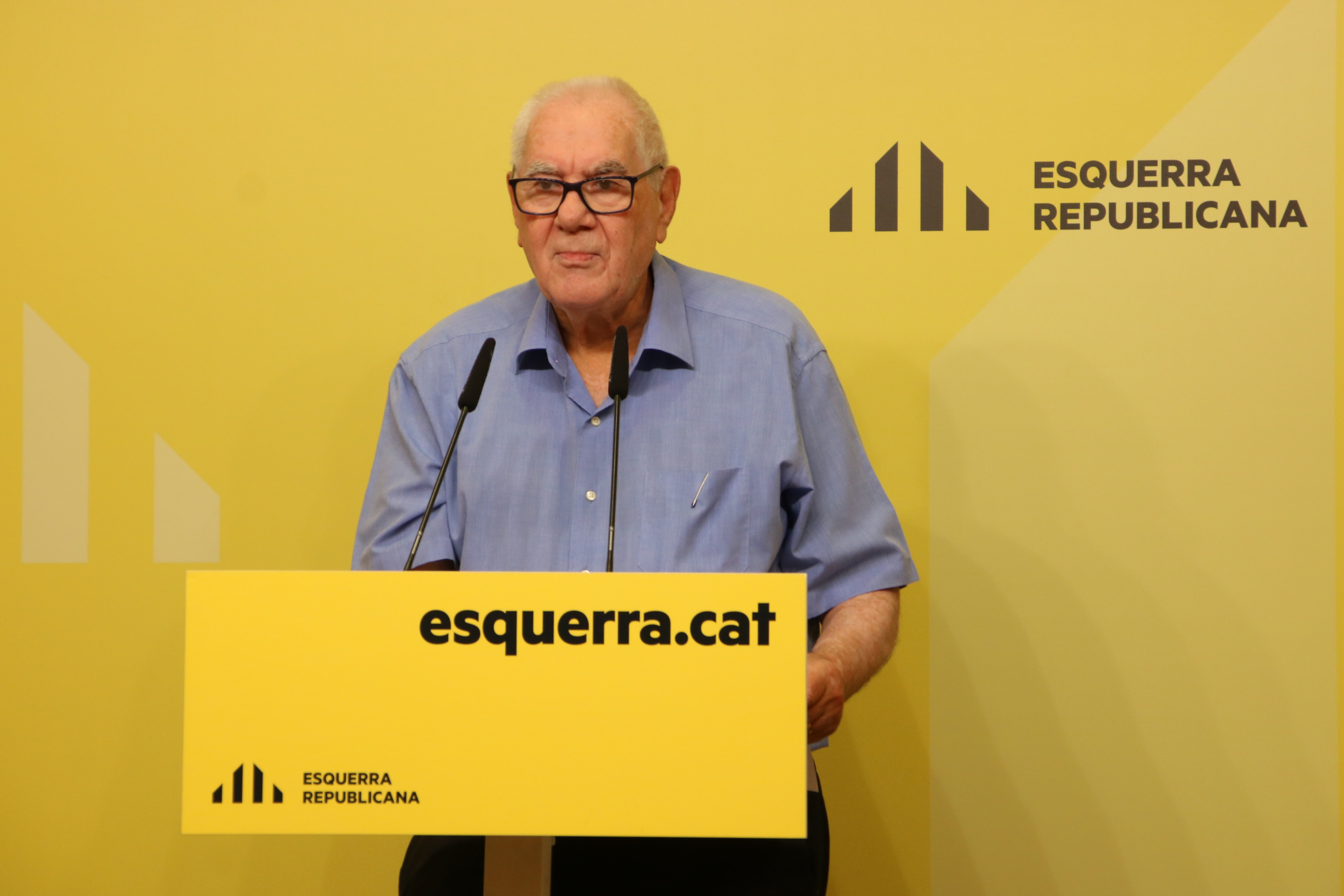 Ernest Maragall a la roda de premsa on ha fet l'anunci.