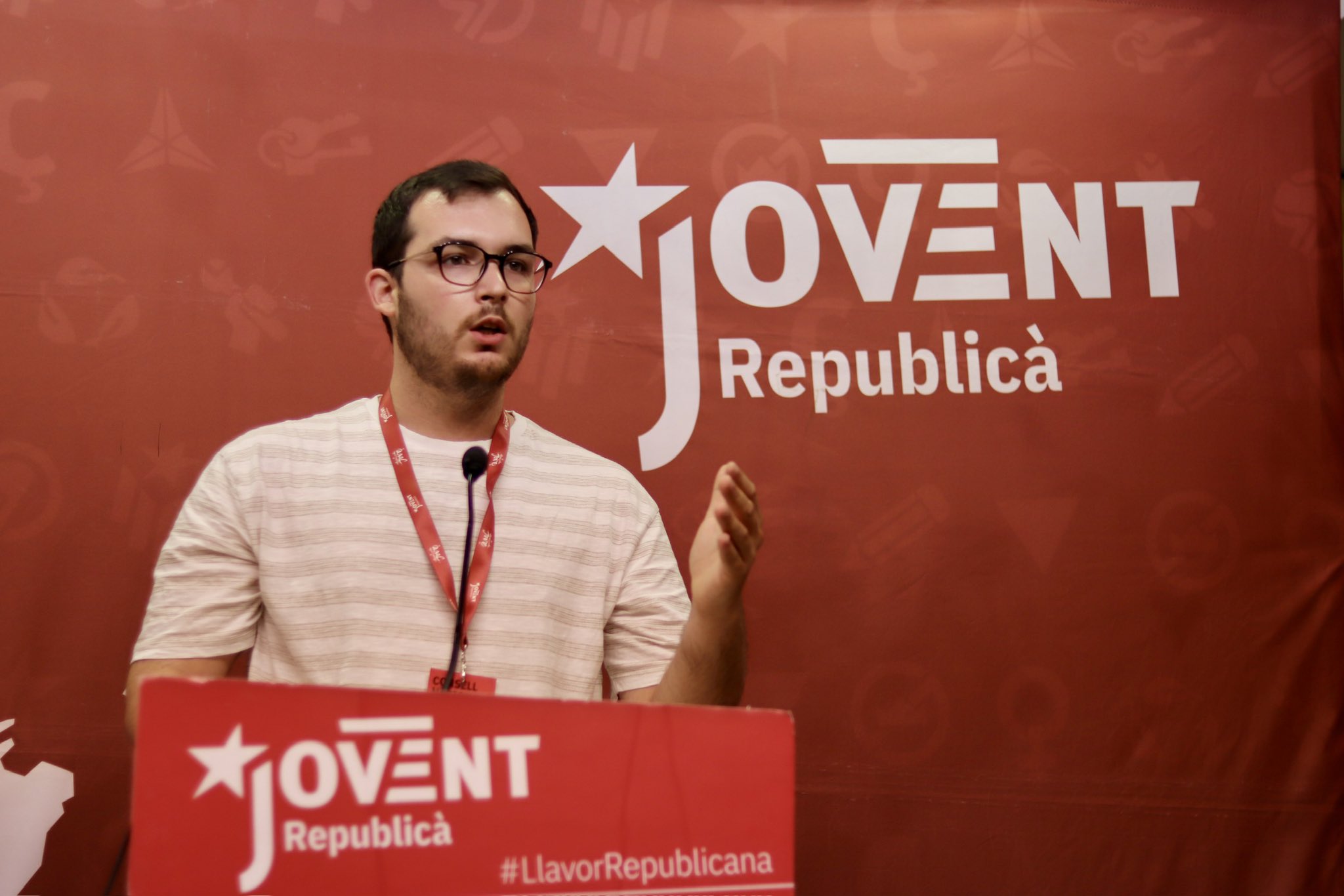 El portaveu destaca que el debat en el se de l'organització ha estat El portaveu destaca que el debat en el se de l'organització ha estat "tranquil i madur".