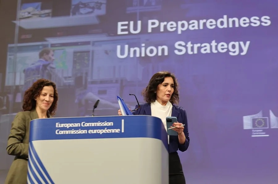 EU