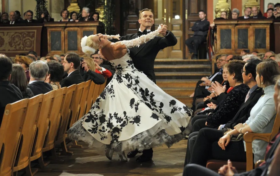 10 cançons que es poden ballar com un vals - Diari de Barcelona | Diari ...