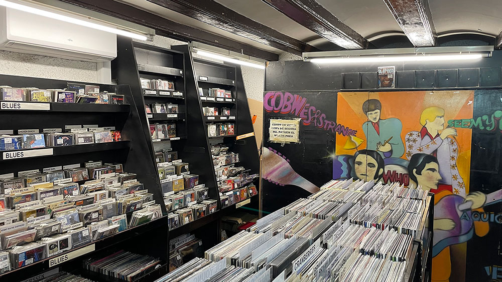 Revolver Records